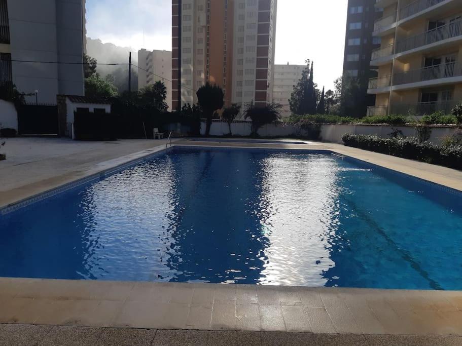 Beautiful Residential Apartment With Pool 베니돔 외부 사진