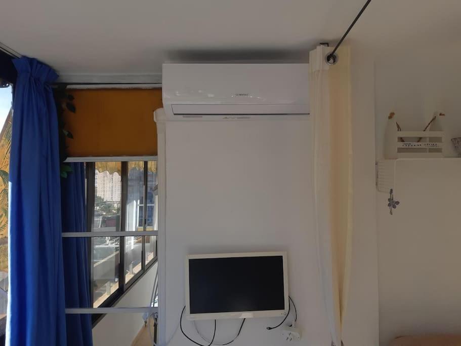 Beautiful Residential Apartment With Pool 베니돔 외부 사진