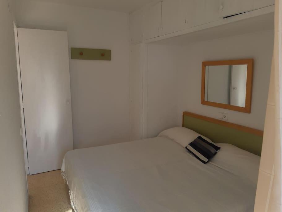 Beautiful Residential Apartment With Pool 베니돔 외부 사진