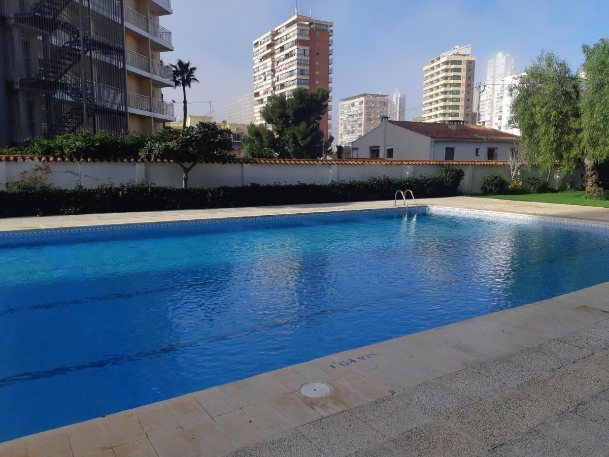 Beautiful Residential Apartment With Pool 베니돔 외부 사진